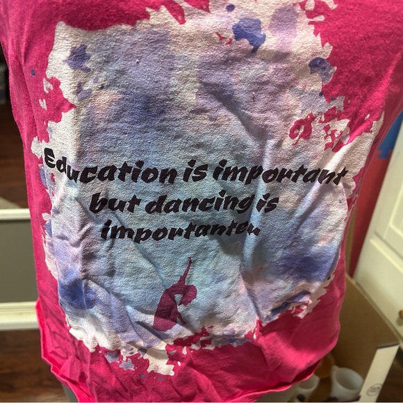 Barely Worn Dance T shirt. Size Large. - Picture 1 of 3